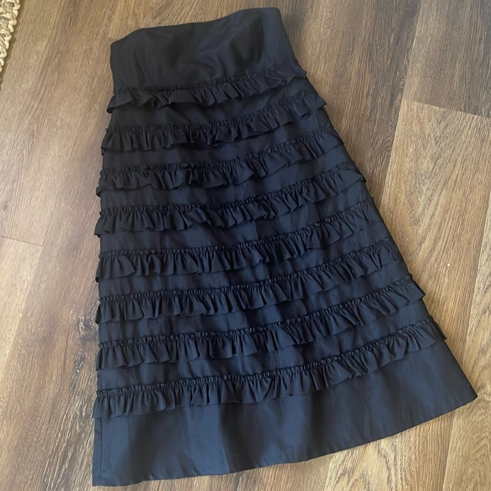 Gap Silk and Cotton Little Black Strapless Ruffle Party Dress Size 2 - Picture 14 of 15
